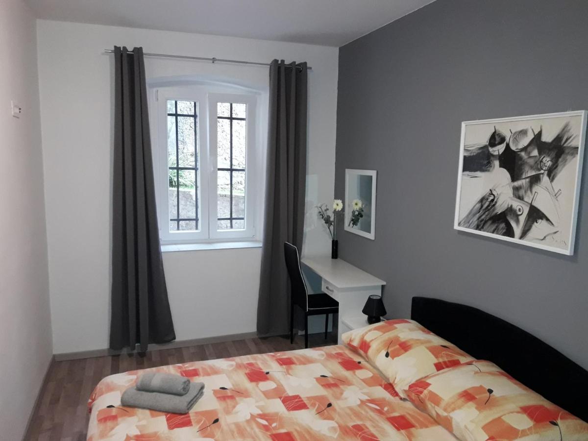 Apartments Vidulic マリ・ロシニュ エクステリア 写真