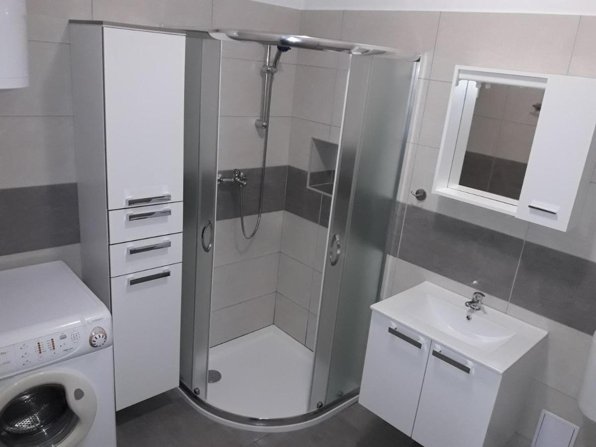 Apartments Vidulic マリ・ロシニュ エクステリア 写真