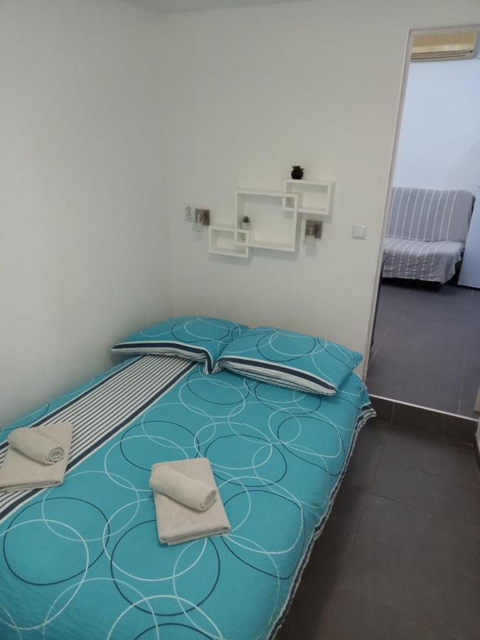 Apartments Vidulic マリ・ロシニュ エクステリア 写真